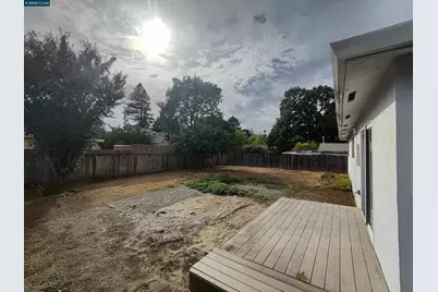 1665 Center Rd, Novato, CA 94947 - Photo 31
