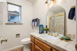 1307 Meadowvista Way, Roseville, CA 95661 - Photo 15