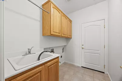 993 Centennial Dr, Brentwood, CA 94513 - Photo 19