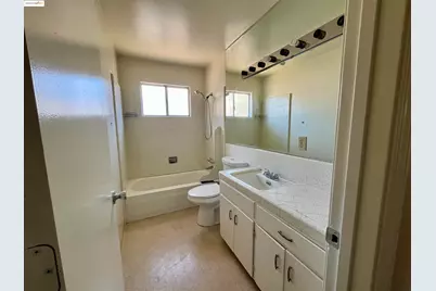 3621 De Ovan Avenue, Stockton, CA 95204 - Photo 3