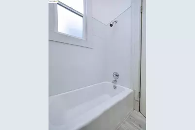 2103 Myrtle St, Oakland, CA 94607 - Photo 19