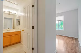 4251 Lucero Ct, Pleasanton, CA 94588 - Photo 19