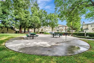 4251 Lucero Ct, Pleasanton, CA 94588 - Photo 29