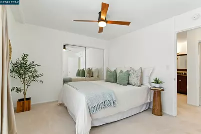 193 Montecito #303, Oakland, CA 94610 - Photo 25