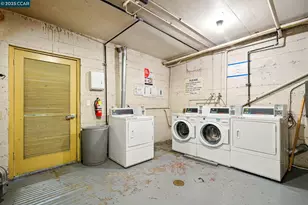 193 Montecito, Oakland, CA 94610 - Photo 31