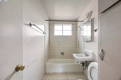 1450 Ward St, Berkeley, CA 94702 - Photo 19