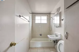 1450 Ward St, Berkeley, CA 94702 - Photo 19