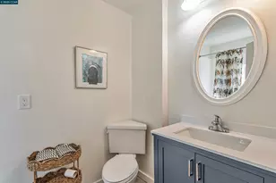 1525 3rd St, Oakland, CA 94607 - Photo 11