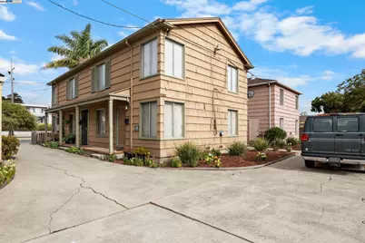 2782 Sacramento St, Berkeley, CA 94702 - Photo 3