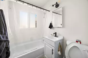 2790 Sacramento St, Berkeley, CA 94702 - Photo 7