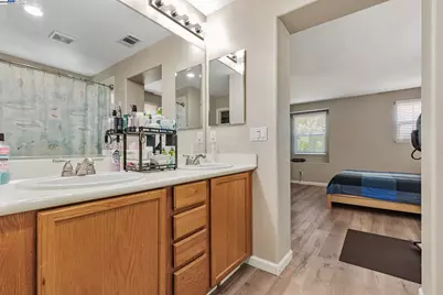 208 Jupiter, Pittsburg, CA 94565 - Photo 33