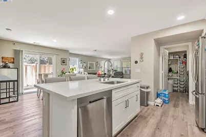 208 Jupiter, Pittsburg, CA 94565 - Photo 11