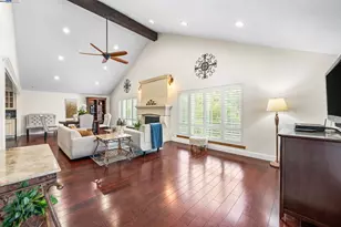 26928 Palomares Rd, Castro Valley, CA 94552 - Photo 17