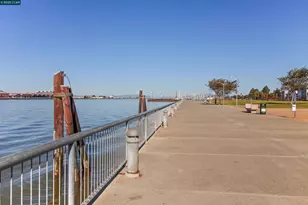 196 Nantucket Ln, Vallejo, CA 94590 - Photo 41