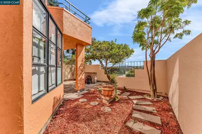 196 Nantucket Lane, Vallejo, CA 94590 - Photo 21