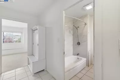 2138 19th Ave, Oakland, CA 94606 - Photo 57