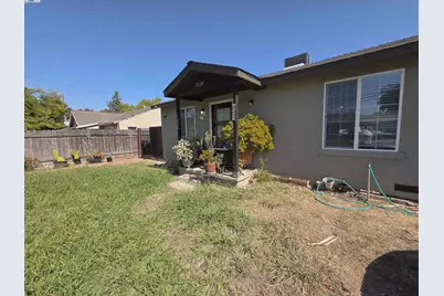 7024 10th St, Rio Linda, CA 95673 - Photo 1