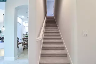 136 Sugarloaf Ct, Alamo, CA 94507 - Photo 27