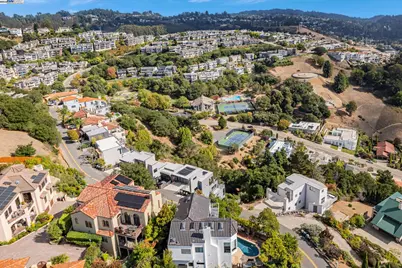 1522 Grand View Drive, Berkeley, CA 94705 - Photo 3