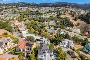 1522 Grand View Dr, Berkeley, CA 94705 - Photo 3