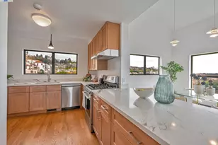 1522 Grand View Dr, Berkeley, CA 94705 - Photo 13