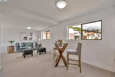 1522 Grand View Drive, Berkeley, CA 94705 - Photo 19