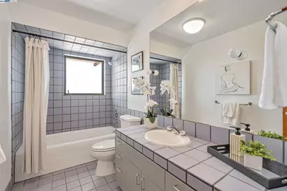 1522 Grand View Drive, Berkeley, CA 94705 - Photo 39