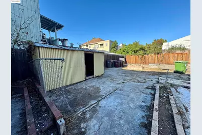 220 International Blvd, Oakland, CA 94606 - Photo 5
