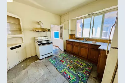 220 International Blvd, Oakland, CA 94606 - Photo 29