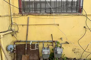 220 International Blvd, Oakland, CA 94606 - Photo 9