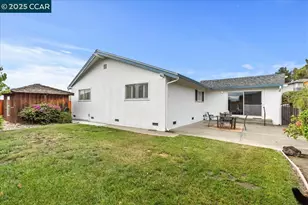 1293 Vistagrand Dr, San Leandro, CA 94577 - Photo 25