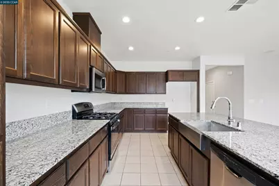 1336 Jamboree Dr, Fairfield, CA 94533 - Photo 25