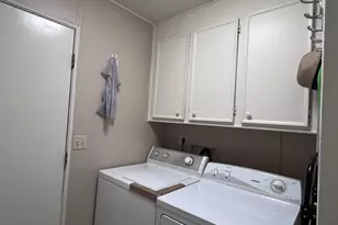 812 W Clover Rd, Tracy, CA 95376 - Photo 17