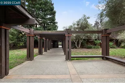 5513 Rothman Ct, Castro Valley, CA 94552 - Photo 43