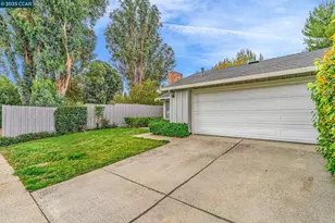 996 Coral Ridge Cir, Rodeo, CA 94572 - Photo 3