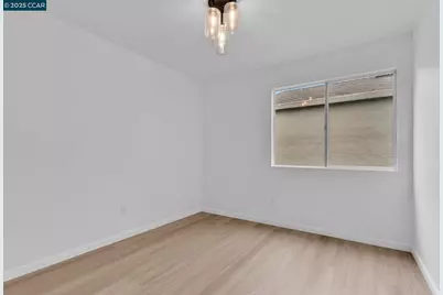 996 Coral Ridge Cir, Rodeo, CA 94572 - Photo 25