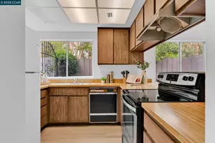 996 Coral Ridge Cir, Rodeo, CA 94572 - Photo 11