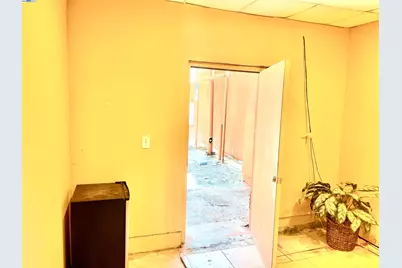 9219 International Blvd, Oakland, CA 94603 - Photo 23