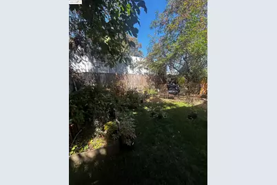 2816 Foothill Blvd, Oakland, CA 94601 - Photo 17
