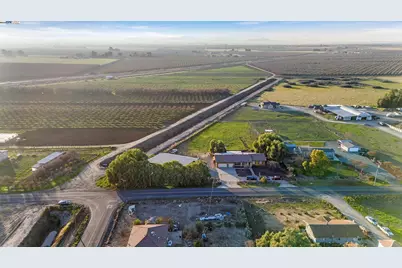 21021 Reeve Rd, Tracy, CA 95304 - Photo 59