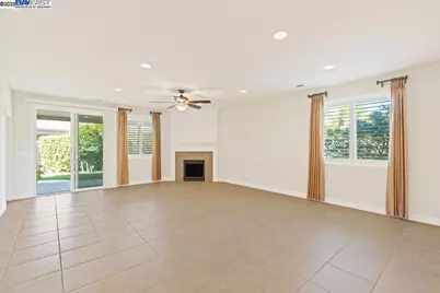 2387 Birdsong Pl, Manteca, CA 95336 - Photo 7