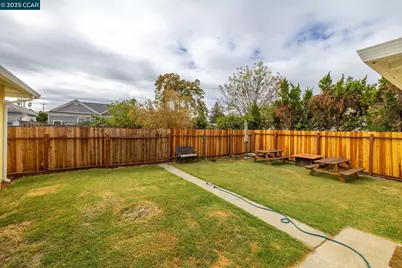 515 Suisun Street, Suisun City, CA 94585 - Photo 35