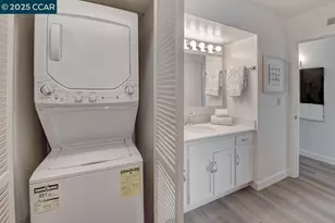 2041 Golden Rain Rd, Walnut Creek, CA 94595 - Photo 35