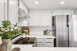 545 Pierce St, Albany, CA 94706 - Photo 17