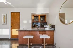 9090 Castlewood St, Oakland, CA 94605 - Photo 15