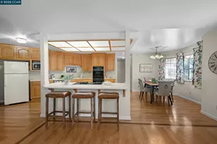 1075 Irwin Ct, Concord, CA 94518 - Photo 15