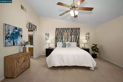 1075 Irwin Court, Concord, CA 94518 - Photo 23