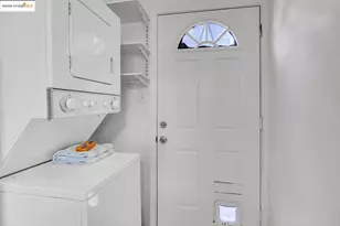 3830 Clarke St, Oakland, CA 94609 - Photo 25