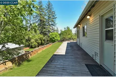 9687 Manzanita Way, Coulterville, CA 95311 - Photo 5