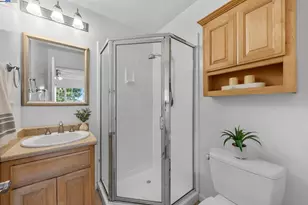 720 Fargo Ave, San Leandro, CA 94579 - Photo 23